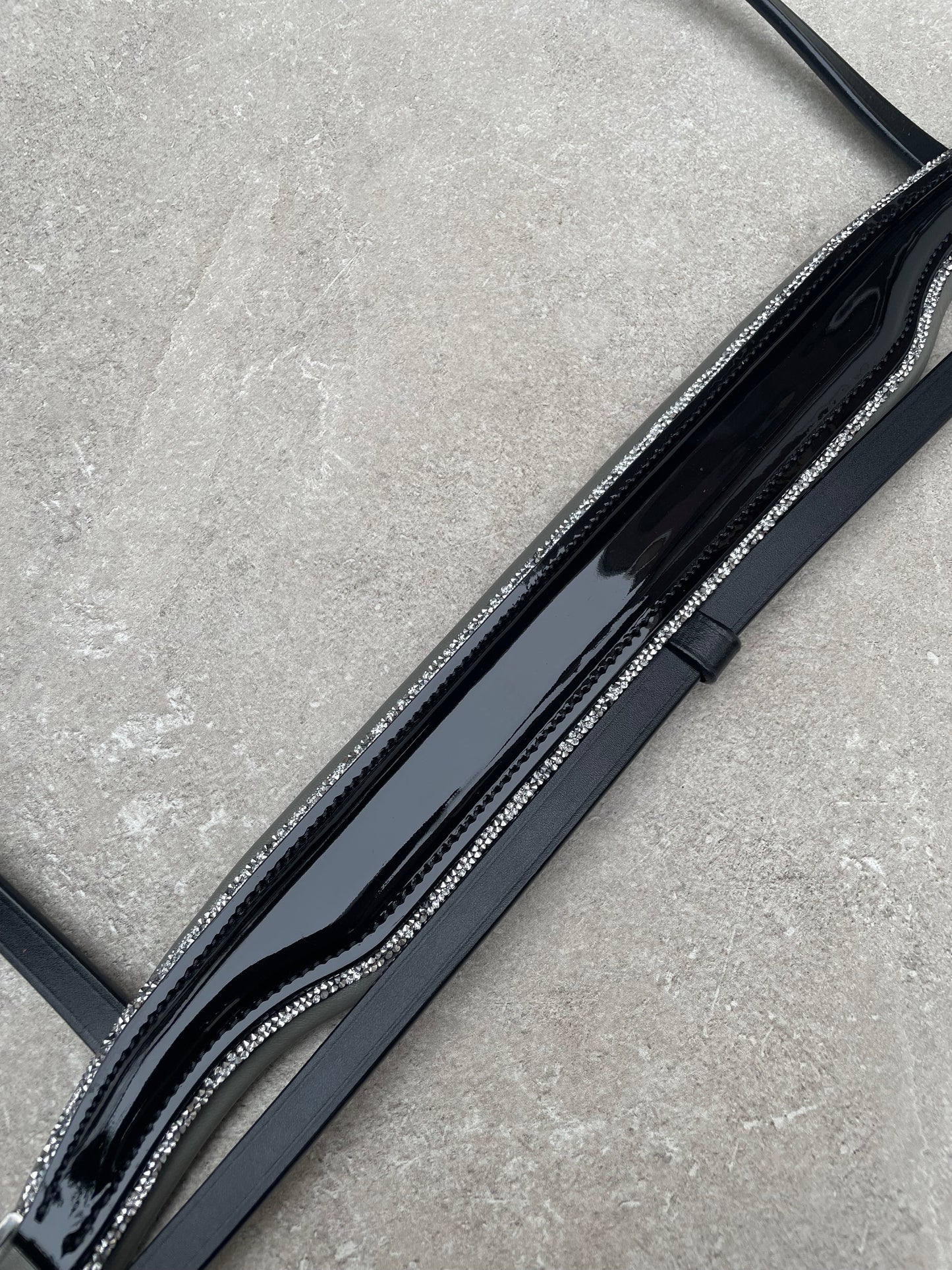 Neusriem Lak leer - Grijs onderlegd - Rocktrim Zilver